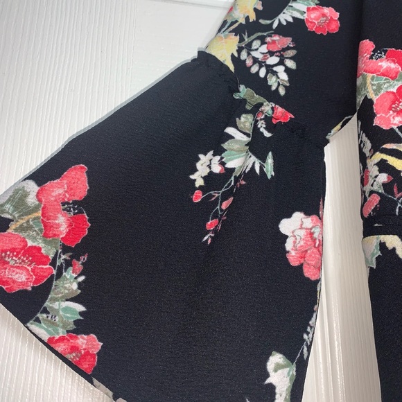 Floral Jacket - Picture 3 of 5